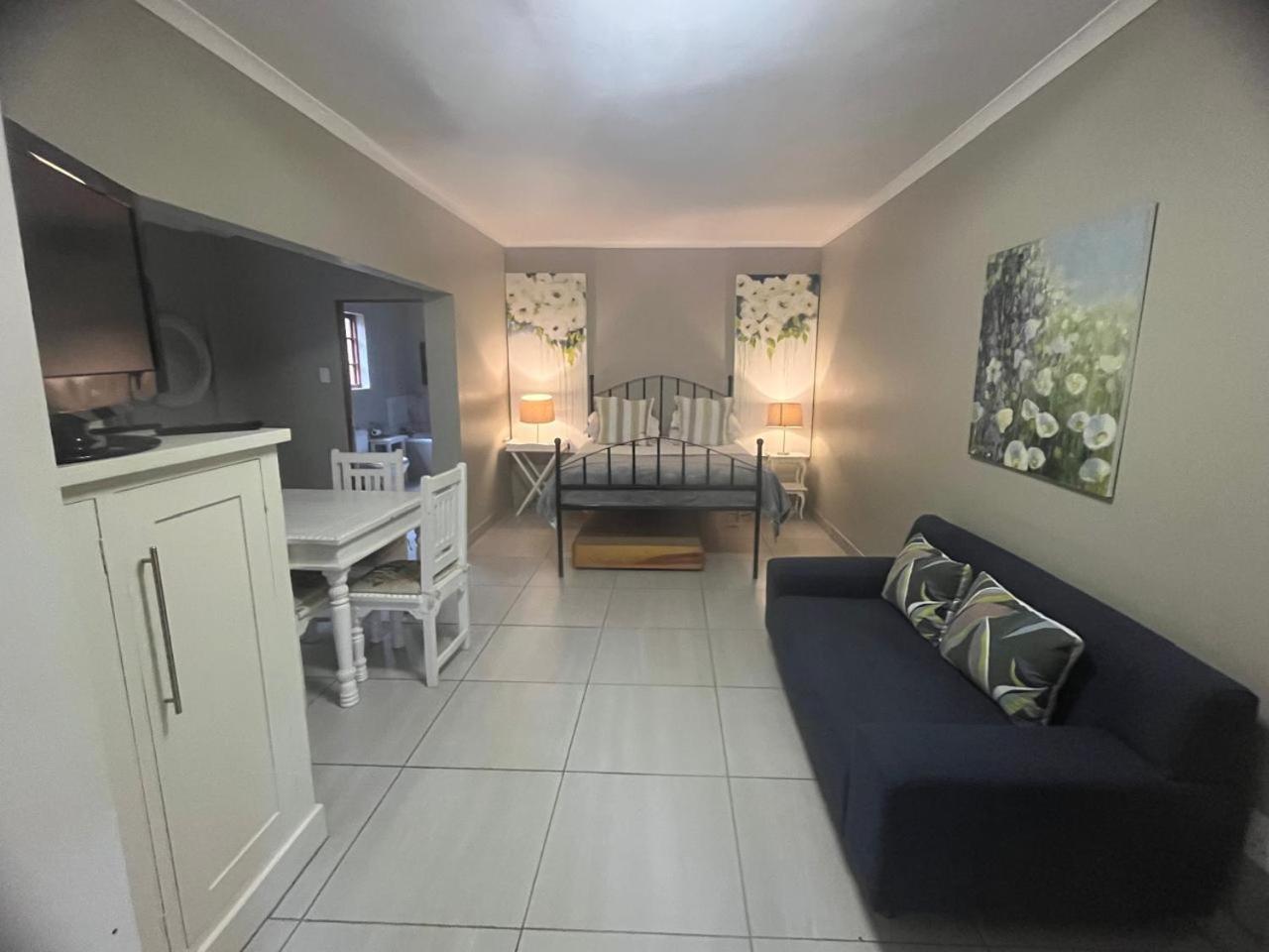 By The Way Guesthouse 클라렌스 외부 사진