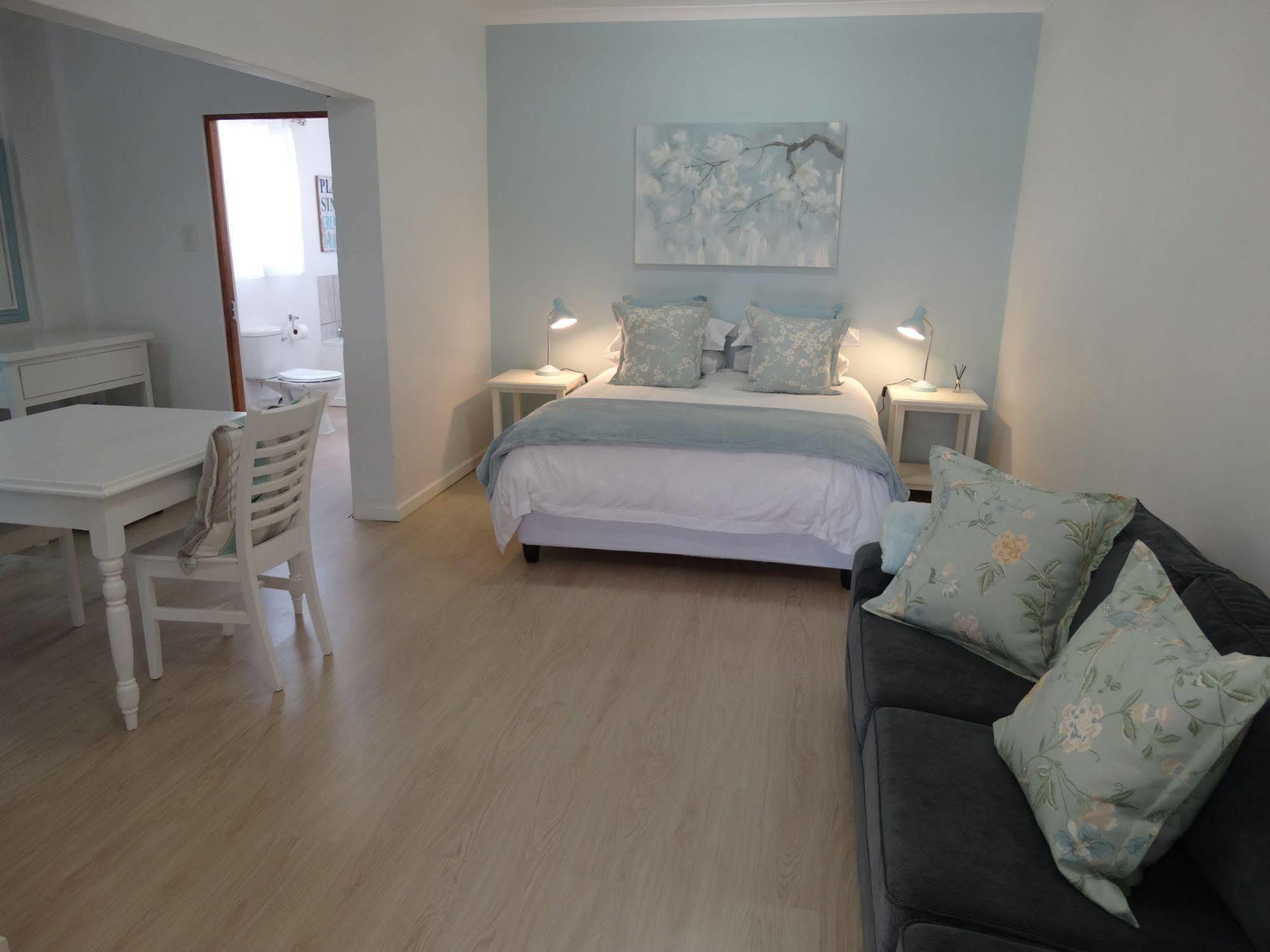 By The Way Guesthouse 클라렌스 외부 사진